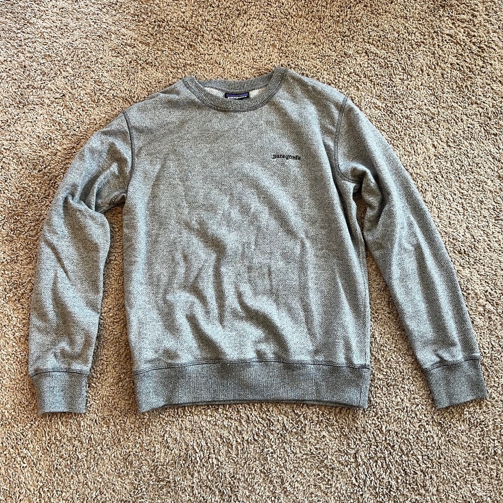 Patagonia Grey Crewneck Sweatshirt, Size Small